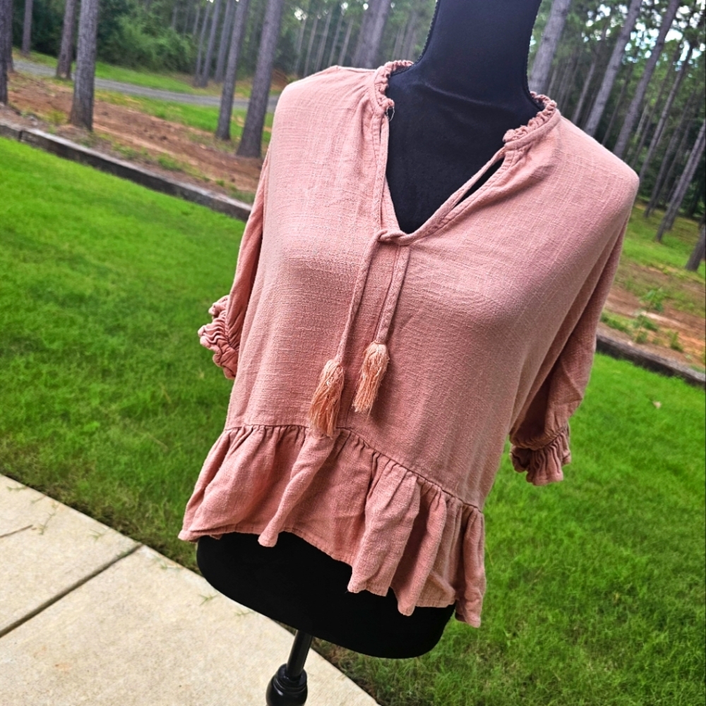 Umgee Womens Flowy Top Size Small Boho Pinkish Color